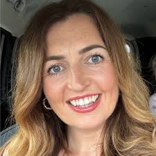 I am delighted that I am now a fully qualified Transformational Coach !  EMCC/EQA.