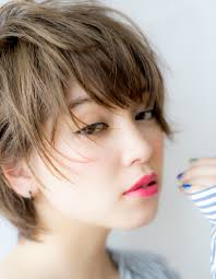 大人の無造作外国人風ショートse19５ ヘアカタログ髪型ヘア