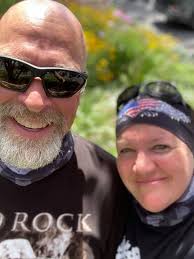 Is there any furniture places near Coudersport that sells log furniture?