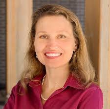 Jessica Holcombe's Instagram, Twitter & Facebook