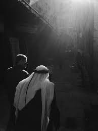 How Mark Hemmings Takes Great Iphone Travel Photos Learn Photography Online Street Photography Iphone Photography