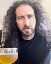 Adam Denlinger's Instagram, Twitter & Facebook