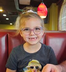 Cudmore family reunion and ancestry discussion