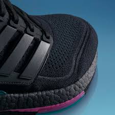 I agree to receiving personalised marketing messages about adidas products, events and promotions (including offers and discounts). Adidas Ultraboost 21 Laufschuh Schwarz Adidas Deutschland