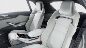 Audi S Q8 Concept Previews A 2018 Personal Luxury Crossover Audi Interior Concept Cars Audi