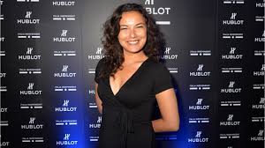 Virginie hilssone a ouvert le bal ce lundi avec le bulletin de 13h. Anais Baydemir Maman La Presentatrice Meteo De France 2 Felicitee Par Les Internautes Femme Actuelle Le Mag