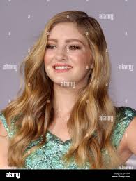 L shields hi-res stock photography and images