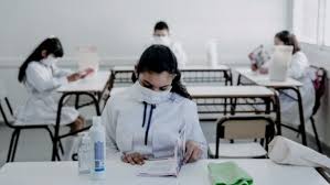 La ciudad autónoma de buenos aires suspende las clases presenciales. Una Investigacion Revelo Que Argentina Es El Pais De Latinoamerica Que Mas Clases Presenciales Tuvo En