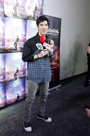 Dewa 19 feat ari lasso & once mekel shah alam in shah alam. Homaniacs Got To Admire Wang Leehom S 6 Pack Abs During Fan Meeting