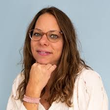 Maureen Jansen's Instagram, Twitter & Facebook