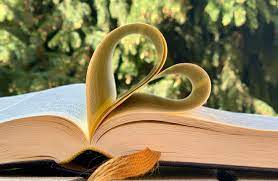 Saya bernasib baik kerana bapa turut melanjutkan pengajian dan kenangan bertukar pandangan ketika menyiapkan tesis bersamanya menjadi kenangan indah, katanya. Vereinte Evangelische Mission Prayer Alert