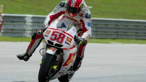 Despite their efforts, marco sadly succumbed to his injuries at 4:56pm local time. Simoncelli Dies At Malaysian Motogp