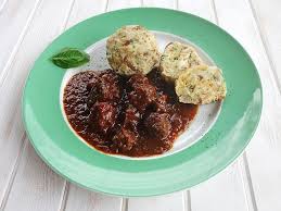 Gulasch Nach Oma Magda Von Voege Chefkoch Rezept In 2020 Rezepte Gulasch Paleo Rezepte