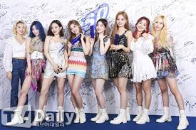 2020 oct 02 the album 2020 aug 28 ice cream (with selena gomez) 2020 jun 26 [how you like. Twice S Group Photo With Their 3 Twice For A Lifetime Facebook