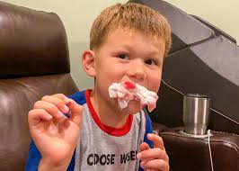 Tales of the Flowers: Ian loses his 3rd tooth