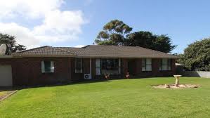Kongorong played b grade football initially, winning a south east and border football league premiership at that level in 1955. Grazing Property For Sale Atacama At Kongorong Sa 346ha The Weekly Times