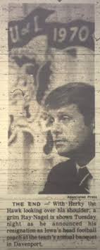 THROWBACK THURSDAY: Hawkeyes football coach resigns at 1970 team banquet