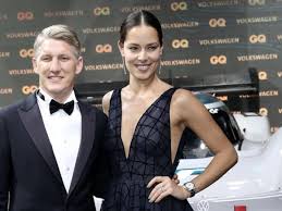 Bastian schweinsteiger und seine frau ana ivanovic.: Verkundung Auf Instagram Baby Gluck Bastian Schweinsteiger Wird Zum Zweiten Mal Vater Svz De