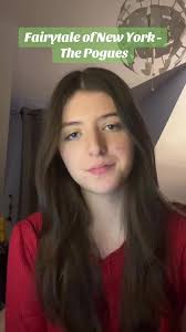 Christmas Karaoke: Singing Fairytale of New York in December