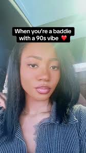 Baddie with a 90s vibe ❤️