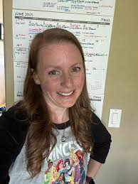 Teacher turns to high-ticket affiliate marketing for financial freedom