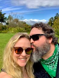 Dave Fenley على X: "My crush today and every day! Show some love to your  friends and family today #sllpb https://t.co/dVUa5SOMK3"