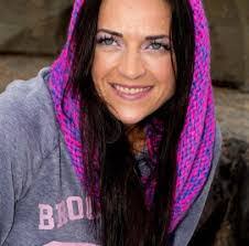 Elida Acosta's Instagram, Twitter & Facebook