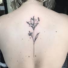 Illustrasyon Tarzinda Yapilmis 20 Siyah Beyaz Dovme Daniel Barreto Sanatli Bi Blog Beyaz Dovme Inspiration Tattoos Dovme