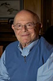 Blume Daniel, 1001 Farmington Ave, West Hartford, CT