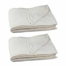 Its main drawbacks are that it stretches and tears more easily than. 2 X Kuscheldecke Beige 200x220cm Aus Polyester Extragrosse Fleecedecke Decke Ebay