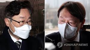 정권 운용의 무게중심이 청와대에서 더불어민주당으로 옮겨지고 있음을 상징적으로 보여주는 사례 아니냐는 것이다. Ntn7c6nyxsya9m