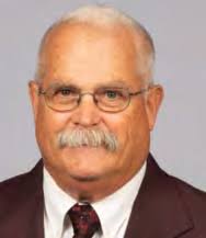 18-19 ESUF annual report56pg_Layout 1