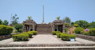 Book your tickets & tours of kailasagiri at a magnificent park located on a quaint hilltop in visakhapatnam, kailasagiri is one of the most calming places to visit in vizag. Kailasagiri Park Vizag Entry Fee Timings Images Location Vizag Tourism 2021