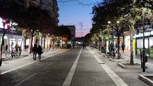 It is the most populous city of the region, as well as being an active cultural centre, agricultural market and port fishing boat. Citta Sostenibili Italiane 2020 Classifica E Pescara
