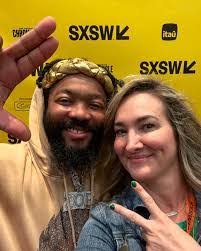 Shelley Peebles's Instagram, Twitter & Facebook