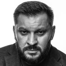 Марк Бартон