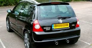 Clio 172 Deserves The Back Picture As Well Lol 0 The Fun I Had With This Car Oh The Memories Renault Clio Autos Coches