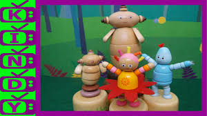 In The Night Garden Wooden Toys Dancing In The Night Garden Toys Makka Pakka Stacking Toy Night Garden Garden Toys Wooden Toys