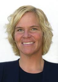 FlightSafety Promotes Nancy Ritter to Manager of FlightSafety Academy in  Vero Beach, Florida