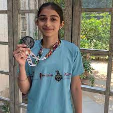 Bhavna Pandey Height Affairs Net Worth Age Bio And More 2020 The Personage Chunky pandey biography, wiki, age, height, weight, family & more name: bhavna pandey height affairs net