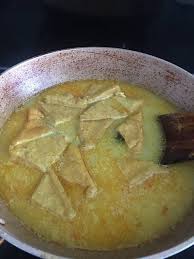 Resep membuat sayur tahu kuah kuning sayur merupakan salah satu makanan pelengkap yang mempunyai rasa gurih dan nikmat sayur biasanya memiliki banyak sekali macamnya seperti sayur kuah santan maupun sayur kuah kuning. Resep Tahu Kuah Kuning Remas Nu