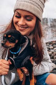 Lindsey Uhrig Photos