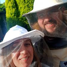 Jolly Bee (@BeeJollyBee) • Facebook