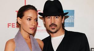 Dalej emma przyznaje, że samobójstwo prześladuje ją od zawsze, ale nie zamierza odbierać sobie życia. Who Are Colin Farrell S Children Meet The Actor S Two Sons
