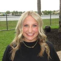 Antonia Heller's Instagram, Twitter & Facebook