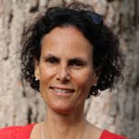 Sonja Roth's Instagram, Twitter & Facebook