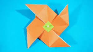 Nah, kali ini kami akan mengulas kembali bagaimana menghasilkan kerajinan tangan yang memanfaatkan kertas origami dengan bentuk bintang. Origami How To Make A Windmill Youtube