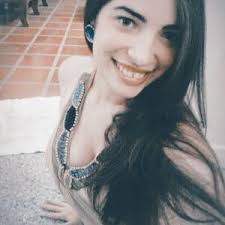 María Daniela León (@DanielaLeRo)