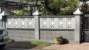 Model Pagar Tembok Minimalis Mewah Modern Desain Eksterior Atap Hijau Rumah Minimalis