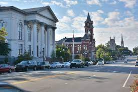 Wilmington, nc, is a beautiful historic city that has been on the move for several years. Downtown Wilmington Nc Wilmington Nc Com